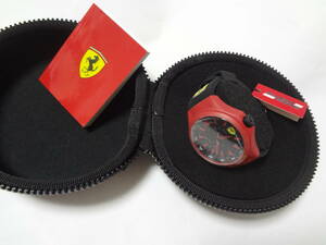 FERRARI フェラーリ デザイン 腕時計 ラバー樹脂系ベルト 展示未使用品 電池交換済み
