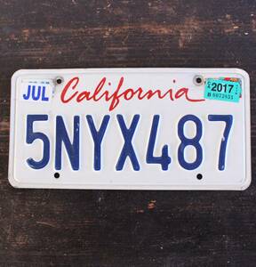 【クリックポスト 送料無料】* カリフォルニア ナンバープレート 2017年 ライセンスプレート カープレート CALIFORNIA 「5NYX487」 112