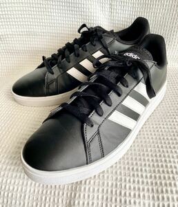 adidas　アディダス　◆　ローカット　スニーカー　◆　30cm　ブラック　A:GW9251