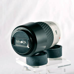ほぼ新品　MINOLTA AF ZOOM 75-300mm 1:4.5(32)-5.6 完動品 一眼レフ　オートフォーカス　ミノルタ　フィルムカメラ