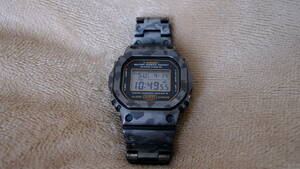 CASIO カシオ G-SHOCK DW-5600VT ROIALコラボウォッチ　カスタム(カモフラージュ柄ステンレス)