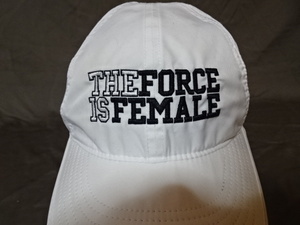 激レア USA購入【Nike】製 【FEATHERLIGHT】【DRI FIT】女性アスリート支援【THE FORCE IS FEMALE】ロゴ刺繍入り ランニング系CAP 中古品