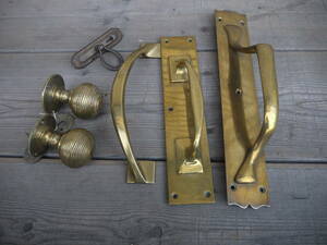 【HS31230】 古い真鍮の取っ手 ドアノブ アンティークビンテージ 古道具 真鍮 金物 洋館扉 ドア戸