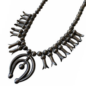 ビズビム(VISVIM) Navajo Squash Blossom Necklace