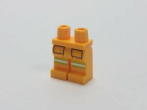 【新品未使用】レゴ　LEGO　ミニフィグ　レッグ　足　ポケットつき　ブライトライトオレンジ