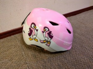 uvex 　スキー・スノボ ヘルメットMサイズ　ピンクのペンギン　54-58cm