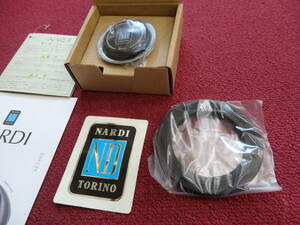 ナルディ　NARDI　ステアリングホーンボタン　正規品　新品未使用