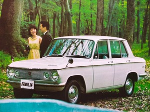 マツダ ファミリア 4ドア 1960年代 当時物カタログ！☆ Mazda Familia 4door SSA 800cc 広島 東洋工業 国産車 絶版車 資料 旧車カタログ