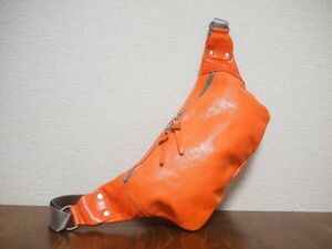 ハンドメイド本革オリジナル鞄ヌメ革★Cレザーボディバッグ OR 037