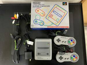 Nintendo　任天堂　CLV-301　ニンテンドークラシックミニ　スーパーファミコン　TVゲーム　ゲーム機　元箱付き①