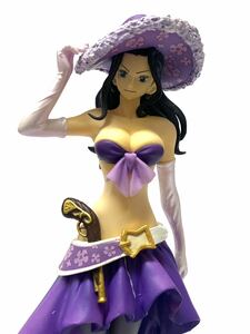 希少　ONE PIECE ワンピース　DXF THE GRANDLINE LADY 15th エディション　ニコ・ロビン