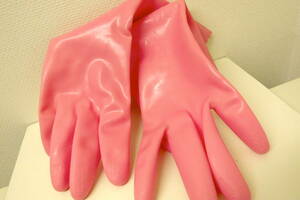 レトロ ショーワの手袋 家庭用 ビニローブ Mサイズ ピンク 32cm ビニール製 経年劣化あり