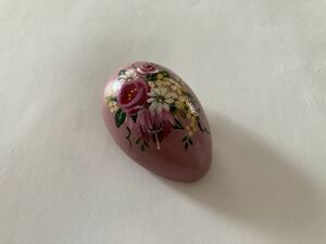 花柄 ブローチ ピンク オーバル 楕円 ハンドメイド トールペイント