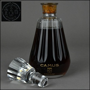 【CAMUS】カミュ コニャック【baccarat】バカラ クリスタル ボトル デキャンタ 古酒 