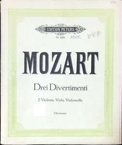 モーツァルト ディヴェルティメント 弦楽合奏 Mozart drei divertimento 輸入楽譜/洋書/フルスコア/オーケストラ/peters/ペータース