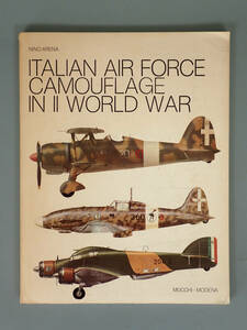 【洋書】　ITALIAN AIR FORCE CAMOUFLAGE IN Ⅱ WORLD WAR　108ページ