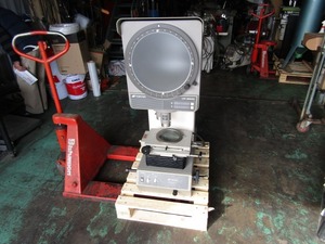 TOPCON　PROFILE PROJECTOR　トプコン　投影機　VP300D　１００V　電源　デジタル　計測器