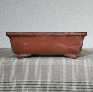 [水車]。中国宜興二つ落款の長方形の鉢です。No.700。中国鉢。