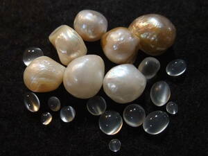 自然色マベブリック型淡水真珠 pearl ナチュラル&moonstoneムーンストーンカボッションセット☆　6　まとめて色々たくさん同梱可能 524-2