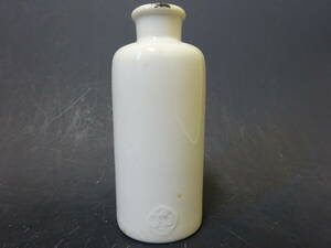 戦前　エンボス　資生堂　乳白　陶器製　瓶