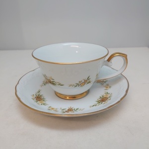 ◆◇オールドノリタケ◇◆Noritake　カップソーサー　小花　金彩　廃版　レア