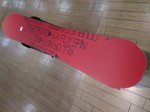 011ARTISTIC、2022 X FLY spin　151cm ゼロワンワンアーティスティック　エックスフライスピン スノーボード板
