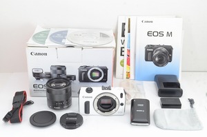 【適格請求書発行】美品 Canon キヤノン EOS M + EF-M 18-55mm IS STM レンズキット ミラーレス ホワイト 元箱付【アルプスカメラ】240505n