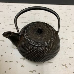 南部鉄器 急須 鉄瓶 あられ 13cm×7cm 岩鋳