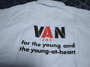 　VAN JAC 　今季物店舗限定　半袖オックスフォードバックVANロゴプリントBDシャツ　サックス　LL　 新品未使用　アイビー