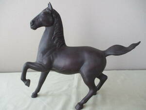 馬の置物（鉄製） : 美術工芸品・民芸品・金属工芸・アンティーク・コレクション・インテリア