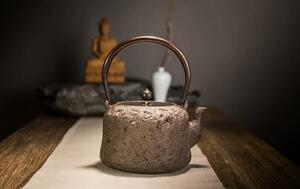 新入荷★コーティングなし 鋳鉄製の壷★銅の梁 やかんを沸かす カンフーティーセット茶器を沸かす A12