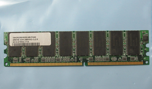 Winbond製？　PC2100U 256MB DDR266 CL2.5 / 0310