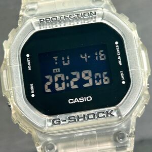 海外モデル 美品 CASIO カシオ G-SHOCK ジーショック DW-5600SKE-7 腕時計 クオーツ デジタル カレンダー 多機能 スケルトン 動作確認済み