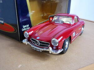 未使用　1/18　ブラーゴ　メルセデスベンツ300SL　1954　イタリア製