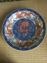 希少　大清雍正年製　色絵赤龍　古い皿（大皿）飾り皿　赤絵龍　5つ足の龍