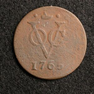 KM#131/オランダ領東インド VOC DUIT銅貨（1765）レアな西フリースラント・ミント！[E1139]コイン,蘭印,インドネシア
