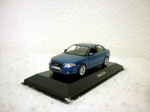 ミニチャンプス アウディ A4 1/43 ミニカー青 AUDI