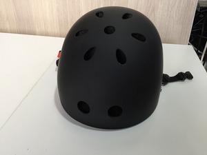 ●送料無料！ヘルメット　ＥＮ1078（CERTIFIED）ジュニアヘルメット　ブラック　［Ｋ1210Ｗ2］