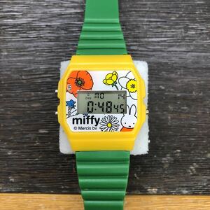 miffy ミッフィー デジタル 腕時計 イエロー&グリーン 可動品