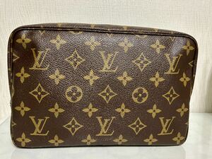 LOUIS VUITTON ルイヴィトン セカンドバッグ モノグラム トゥルース・トワレット23 M47524