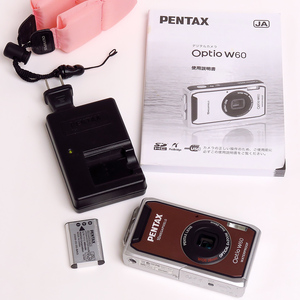 送料込!!　PENTAX 防水防塵コンパクトカメラ Optio W60 中古品