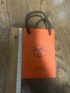 美品　エルメス　hermes 紙袋　ショップ袋　ショッパー　HERMES 手提げ袋 オレンジ ブランド紙袋