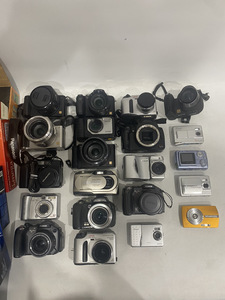 【R1305】デジタルカメラ デジカメ 大量 まとめ売り CANON RICOH OLYMPUS CAMEDIA CASIO Panasonic LUMIX Powershot
