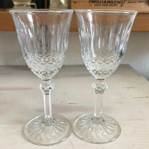 レトロ　ワイングラス 2個　クリアガラス　プレスガラス