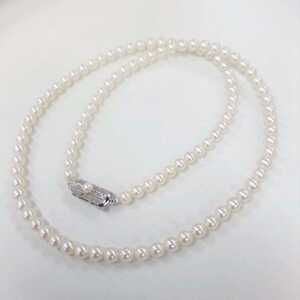 ●ハ3366H◎MIKIMOTO　艷やか本真珠 パールロングネックレス　56.5センチ 5-5.5ミリ珠前後留め具ミキモト・シルバーマーク刻印有◎送料込み