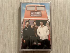 ジョナスブラザーズ 「ザ アルバム」 UK限定 カセットテープ 新品 THE ALBUM Jonas Brothers ニック ケヴィン ジョー Nick Kevin Joe