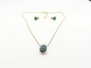 SWAROVSKI　ネックレス＆イヤリングセット