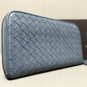 【希少色】BOTTEGA VENETA ボッテガヴェネタ 長財布 イントレチャート ラウンドファスナー レザー 本革 メンズ ビジネス ブルー 水色　