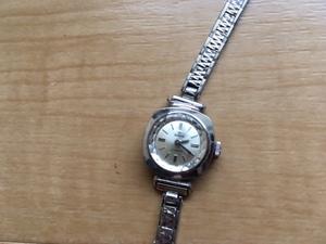 希少 レア アンティーク RADO ラドー SWISS 21石 カットデザイン シルバー 純正ブレスヴィンテージ 手巻き レディース 腕時計