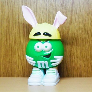 エムアンドエムズ　 フィギュア　グリーン　イースター　うさぎ　イエロー　m&m　m&m’ｓ　アドバタイジング　アメトイ　ミールトイ